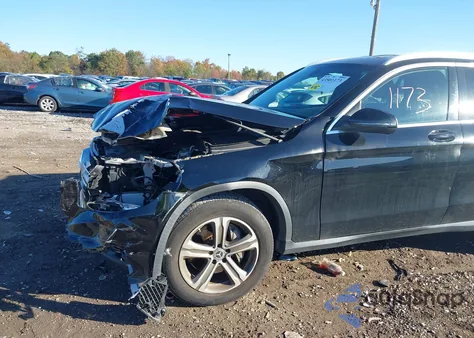 2019 Mercedes-Benz Glc 300 z USA, uszkodzony, nr VIN WDC0G4JB0KV142349